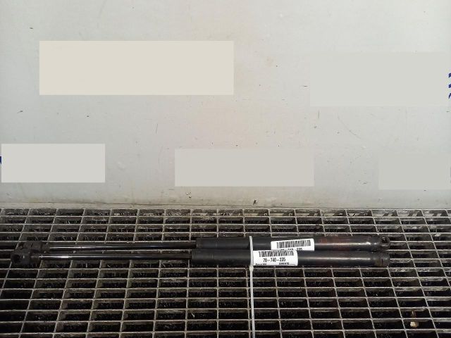 bontott KIA SORENTO Gázrugós Kitámasztó Teleszkóp Csomagtérajtó (Pozíciófüggetlen)