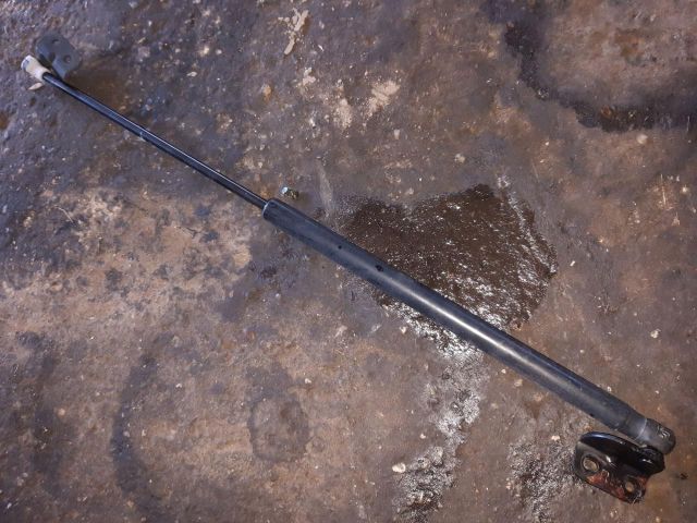 bontott KIA SORENTO Gázrugós Kitámasztó Teleszkóp Motorháztető