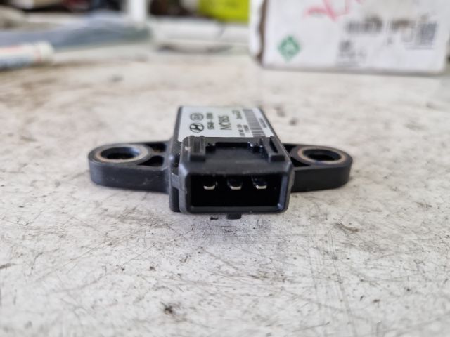 bontott KIA SORENTO Gyorsulás Jeladó