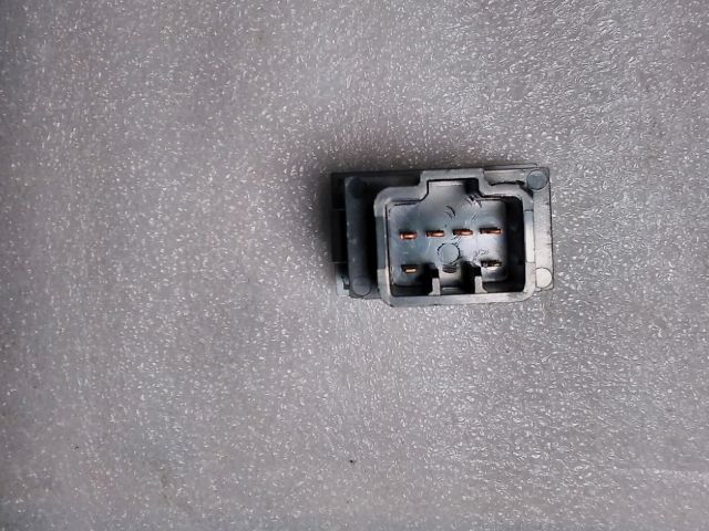 bontott KIA SORENTO Hátsó Ablakmosó Kapcsoló