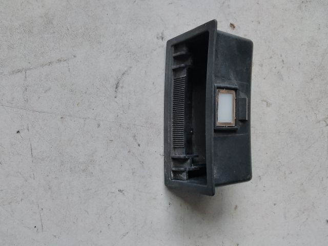 bontott KIA SORENTO Hátsó Hamutartó