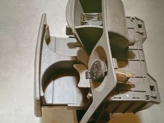 bontott KIA SORENTO Hátsó Hamutartó