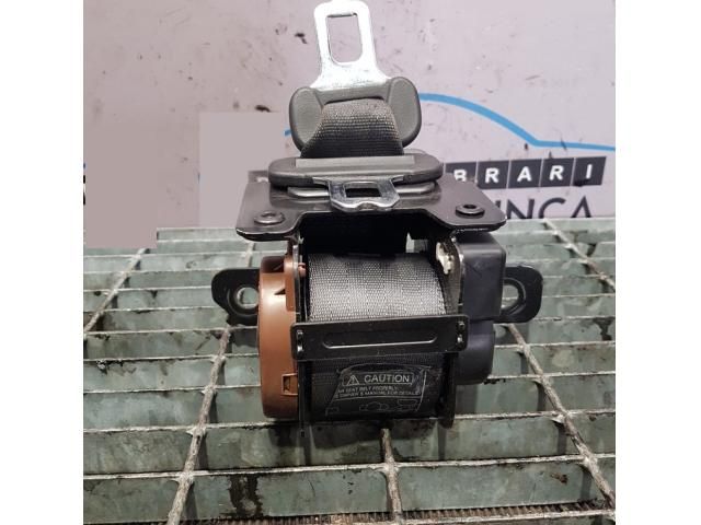 bontott KIA SORENTO Hátsó középső Biztonsági Öv