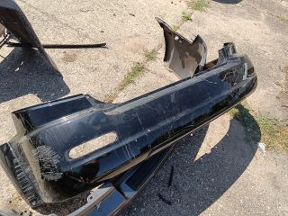 bontott KIA SORENTO Hátsó Lökhárító (Részeivel)