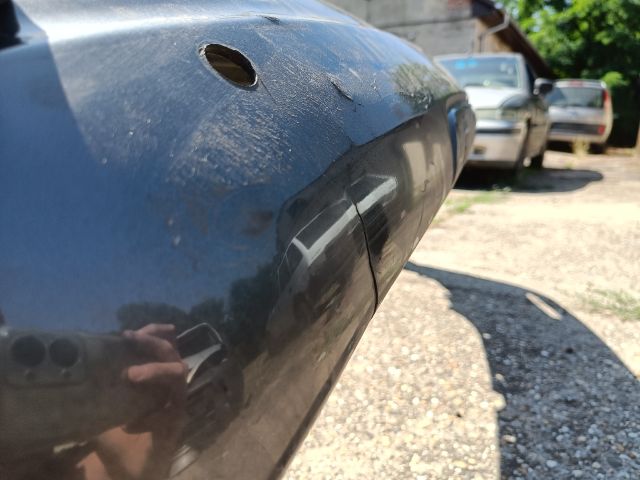 bontott KIA SORENTO Hátsó Lökhárító (Részeivel)