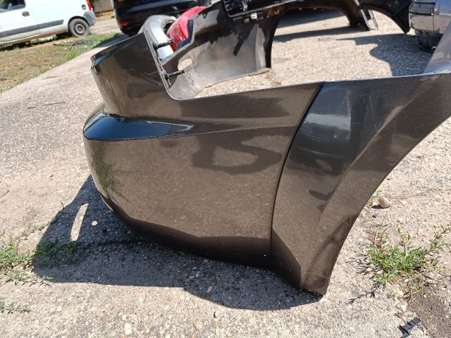 bontott KIA SORENTO Hátsó Lökhárító (Részeivel)