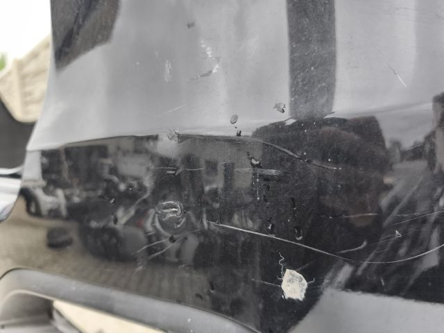 bontott KIA SORENTO Hátsó Lökhárító (Üresen)