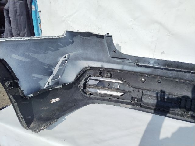 bontott KIA SORENTO Hátsó Lökhárító (Üresen)