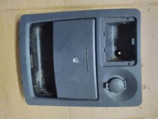 bontott KIA SORENTO Hátsó Pohártartó