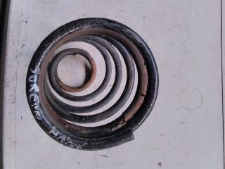 bontott KIA SORENTO Hátsó Rugó