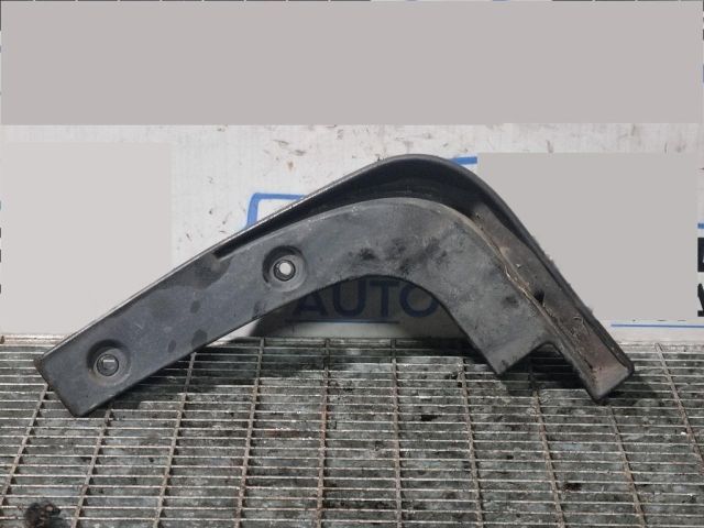 bontott KIA SORENTO Hátsó Sárvédő Gumi Pár