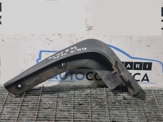 bontott KIA SORENTO Hátsó Sárvédő Gumi Pár