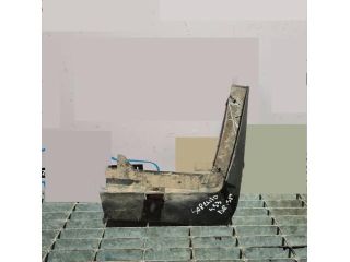 bontott KIA SORENTO Hátsó Sárvédő Gumi Pár