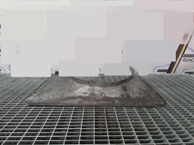 bontott KIA SORENTO Hűtő Légterelő