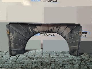 bontott KIA SORENTO Hűtő Légterelő