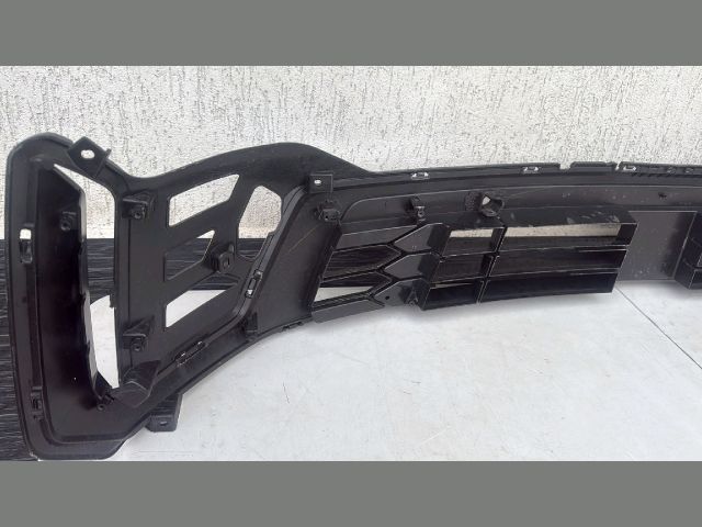 bontott KIA SORENTO Hűtőrács