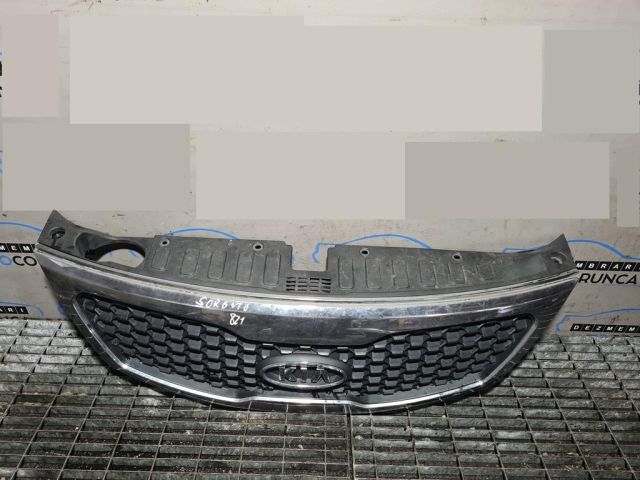 bontott KIA SORENTO Hűtőrács