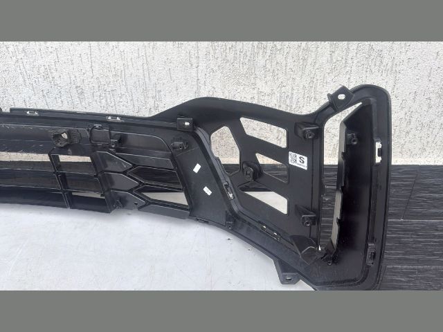 bontott KIA SORENTO Hűtőrács