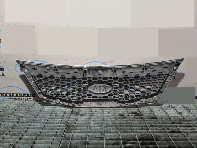 bontott KIA SORENTO Hűtőrács