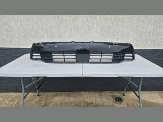 bontott KIA SORENTO Hűtőrács