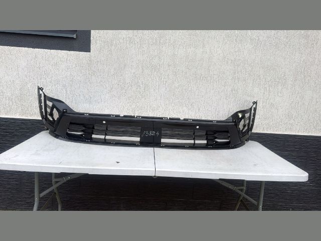 bontott KIA SORENTO Hűtőrács