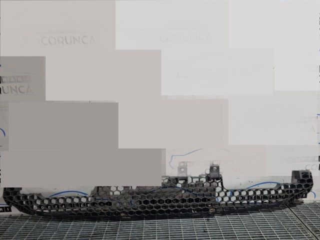 bontott KIA SORENTO Hűtőrács