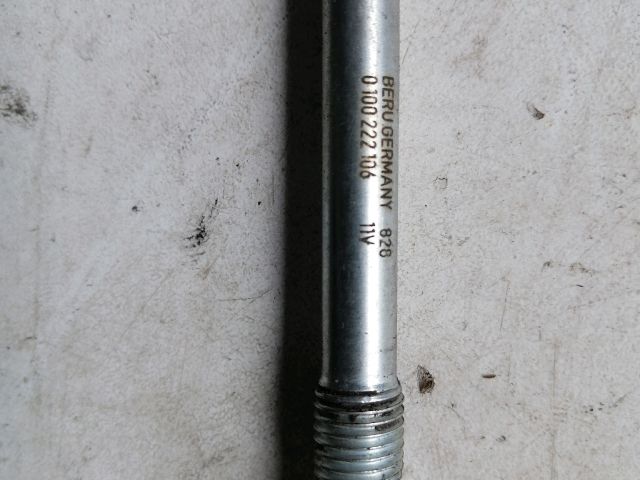 bontott KIA SORENTO Izzító/Gyújtó Gyertya