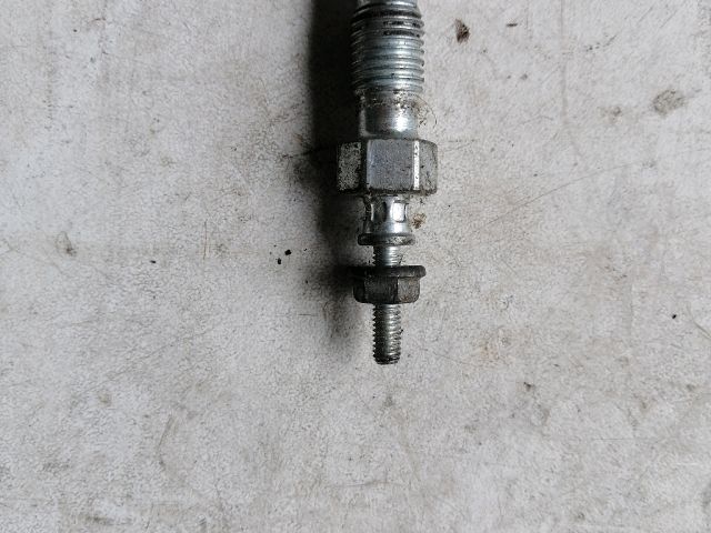 bontott KIA SORENTO Izzító/Gyújtó Gyertya