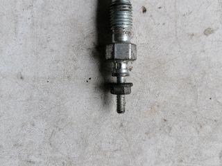 bontott KIA SORENTO Izzító/Gyújtó Gyertya