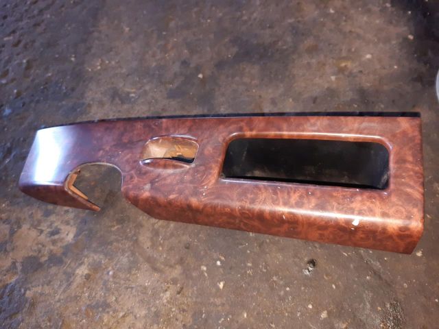 bontott KIA SORENTO Jobb első Ablakemelő Kapcsoló