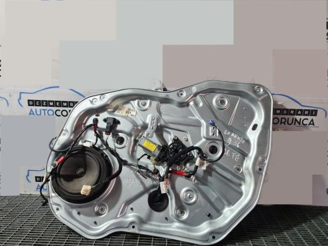 bontott KIA SORENTO Jobb első Ablakemelő Szerkezet (Elektromos)