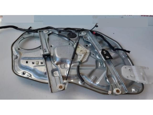 bontott KIA SORENTO Jobb első Ablakemelő Szerkezet (Elektromos)