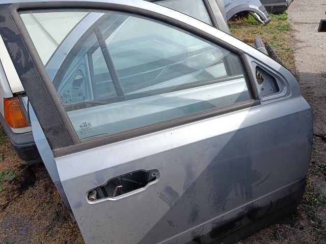 bontott KIA SORENTO Jobb első Ajtó (Részeivel)