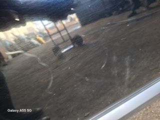 bontott KIA SORENTO Jobb első Ajtó (Részeivel)