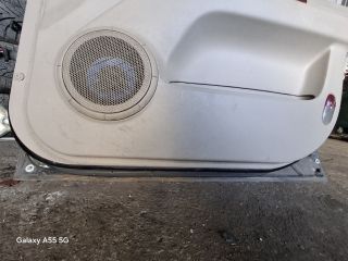 bontott KIA SORENTO Jobb első Ajtó (Részeivel)