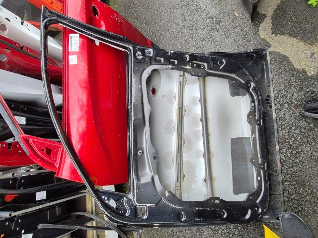 bontott KIA SORENTO Jobb első Ajtó (Üres lemez)