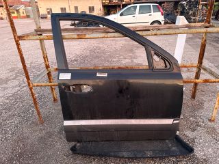 bontott KIA SORENTO Jobb első Ajtó (Üres lemez)