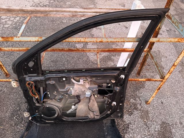 bontott KIA SORENTO Jobb első Ajtó (Üres lemez)