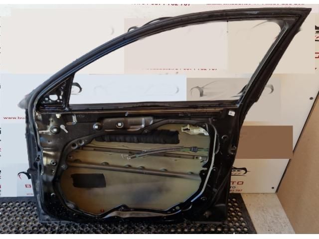 bontott KIA SORENTO Jobb első Ajtó (Üres lemez)