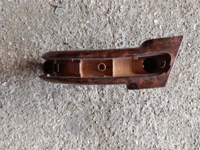 bontott KIA SORENTO Jobb első Ajtóbehúzó