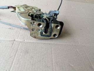 bontott KIA SORENTO Jobb első Ajtózár