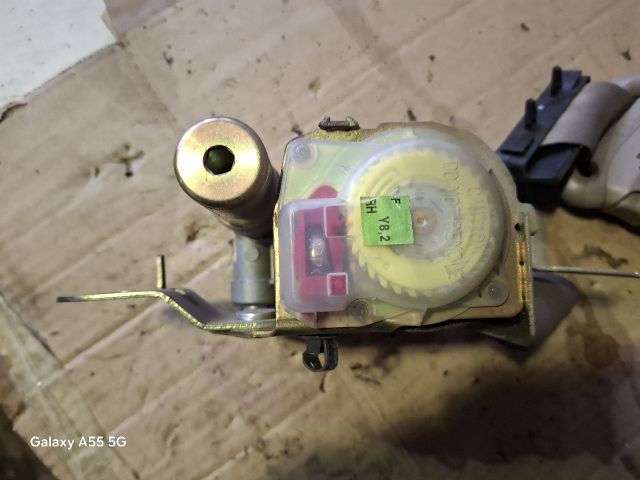 bontott KIA SORENTO Jobb első Biztonsági Öv