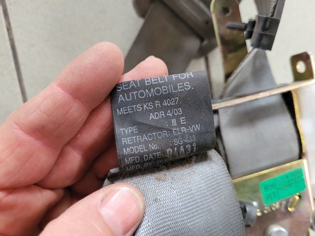 bontott KIA SORENTO Jobb első Biztonsági Öv