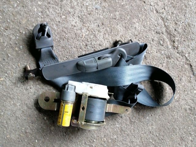 bontott KIA SORENTO Jobb első Biztonsági Öv