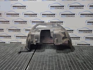 bontott KIA SORENTO Jobb első Dobbetét (Kerékjárati, Műanyag)