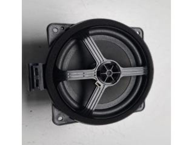 bontott KIA SORENTO Jobb első Hangszóró