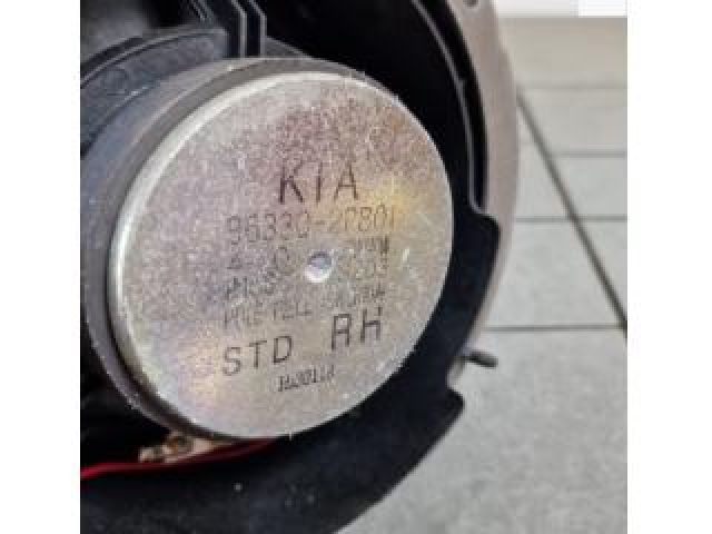bontott KIA SORENTO Jobb első Hangszóró