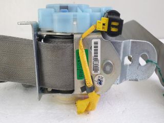 bontott KIA SORENTO Jobb első Övfeszítő