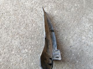 bontott KIA SORENTO Jobb első Sárvédő Gumi