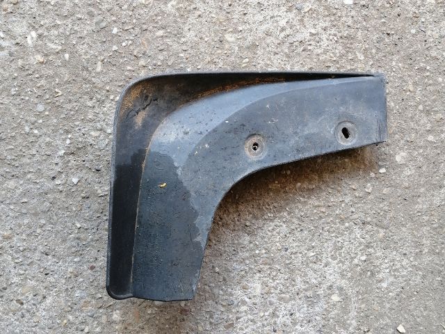 bontott KIA SORENTO Jobb első Sárvédő Gumi